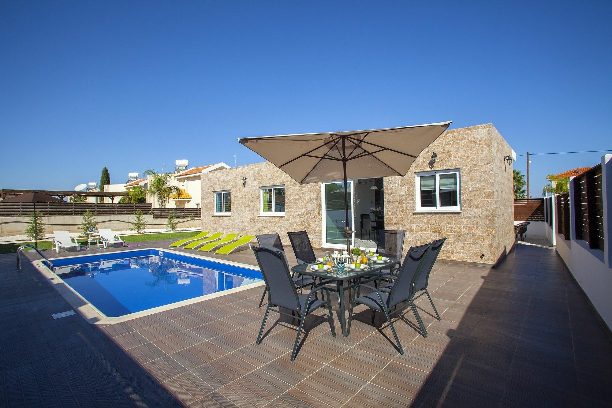 Protaras Villa Hollywood ภายนอก รูปภาพ